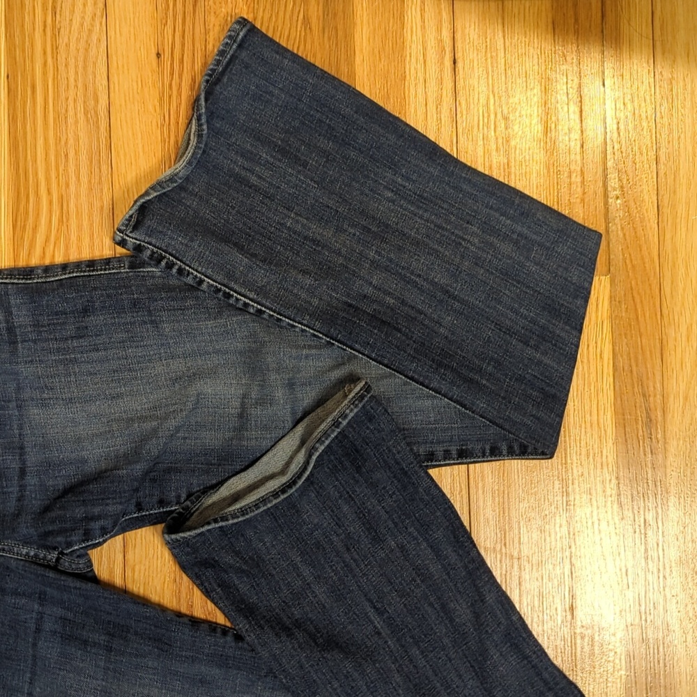 Rock and Republic Dark Wash Boot Cut Jeans - Picture 3 of 12